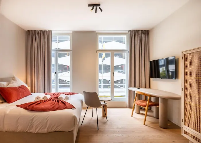 Casiola - Chic In * Gand