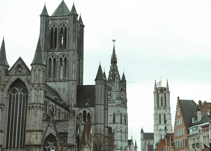 Casiola - Chic In * Gand